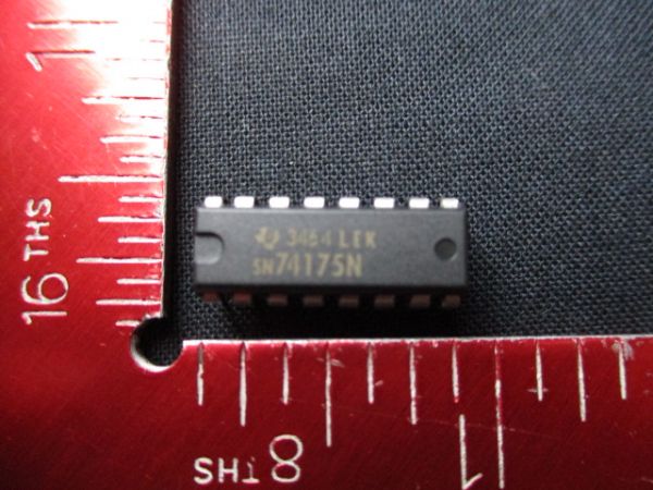 TEXAS INSTRUMENTS 74175N IC, 16 PIN (PACK OF 3)