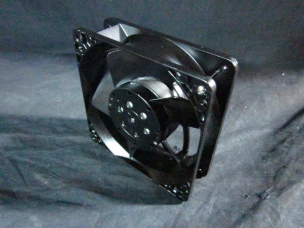 RS Components 4650 N FANCOVER DP201A 230V 0125A 120x120X38 120mA 19W