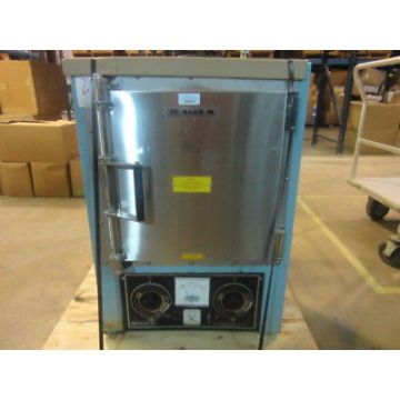 BLUE M P0M-16VC-2 OVEN , SERIAL NUMBER PV-113, 13A, 500 Deg. F