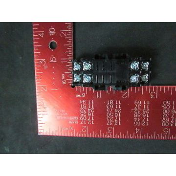 IDEC SH2B-05B Relay Base, 8 Pin, 10A, 300V--not in original packaging