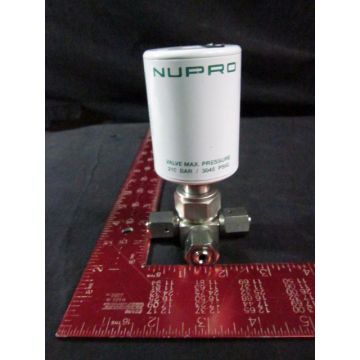 NUPRO 6LV-HDC111P-C 3 Way Diaphragm Valve with 55-70 BAR 80-100 PSIC Actuator Operating Pressure Va