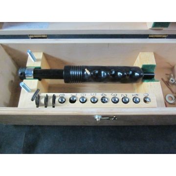 Standard B6-30902LT Dial Bore Gage 2 Standard Range 100-153 25-39mm Extended Range 100-175 25-45mm