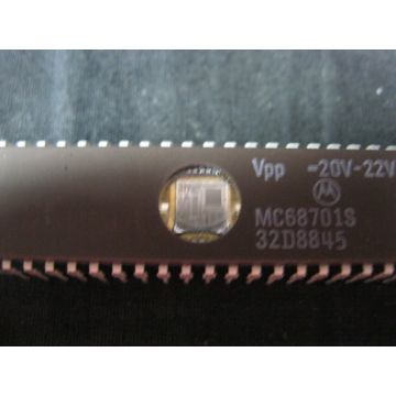 MOTOROLA MC68701S 8-BIT MPU WITH EPROM 40-PIN CERAMIC DIP