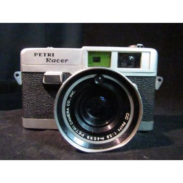 Petri RACER 35mm Film Rangefinder Camera