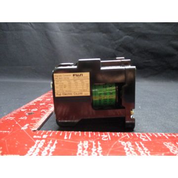FUJI ELECTRIC SRC3631-02(4A) MAGNETIC CONTACTOR 11-110V 50/60Hz