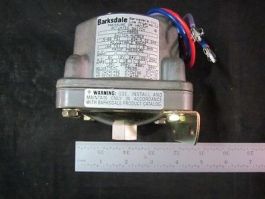 Applied Materials (AMAT) 4250040 PRESSURE SWITCH (LARGE); 0.5-80 PSI, 160-PSI PR